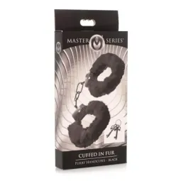 MASTER SERIES Furry Handcuffs наручники, чёрные