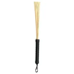 BONDAGE PLAY Rotan Flogger — плеть из ротанга