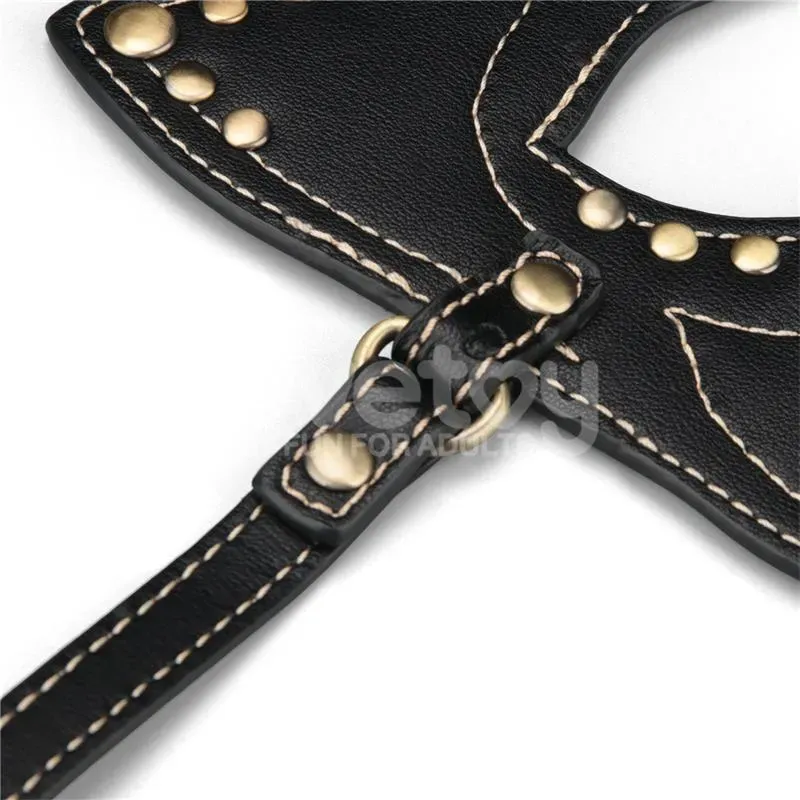LOVETOY Rebellion Reign kassisilma mask
