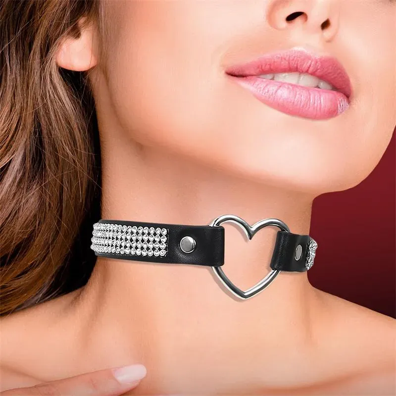 CINDERELLA CR-907 choker-kaelaehe vegan-nahast